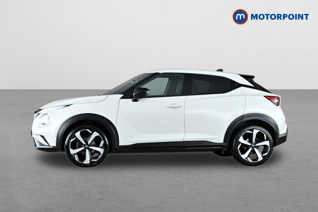 Nissan Juke Tekna Automatic Petrol SUV - Stock Number (1653300) - Passenger side