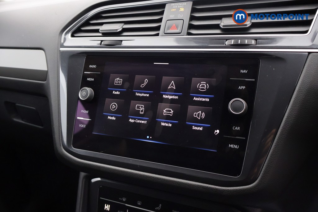 Volkswagen Tiguan Allspace Life Automatic Petrol SUV - Stock Number (1653305) - 5th supplementary image