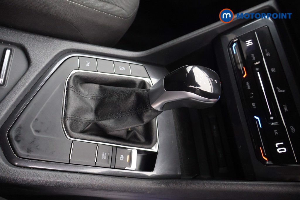 Volkswagen Tiguan Allspace Life Automatic Petrol SUV - Stock Number (1653305) - 6th supplementary image