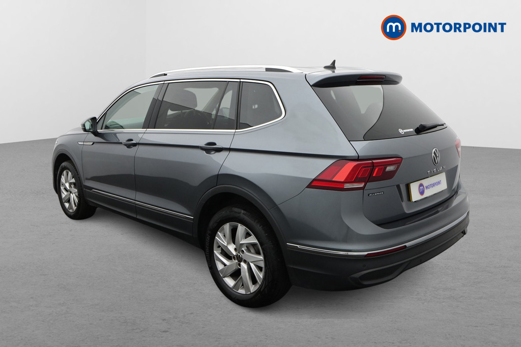 Volkswagen Tiguan Allspace Life Automatic Petrol SUV - Stock Number (1653305) - Passenger side rear corner