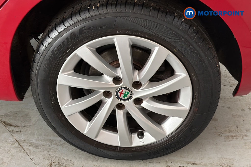 Alfa Romeo Giulietta 1.4 Tb 5Dr Manual Petrol Hatchback - Stock Number (1653610) - 45th supplementary image