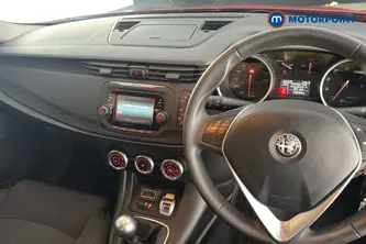 Alfa Romeo Giulietta 1.4 Tb 5Dr Manual Petrol Hatchback - Stock Number (1653610) - 1st supplementary image