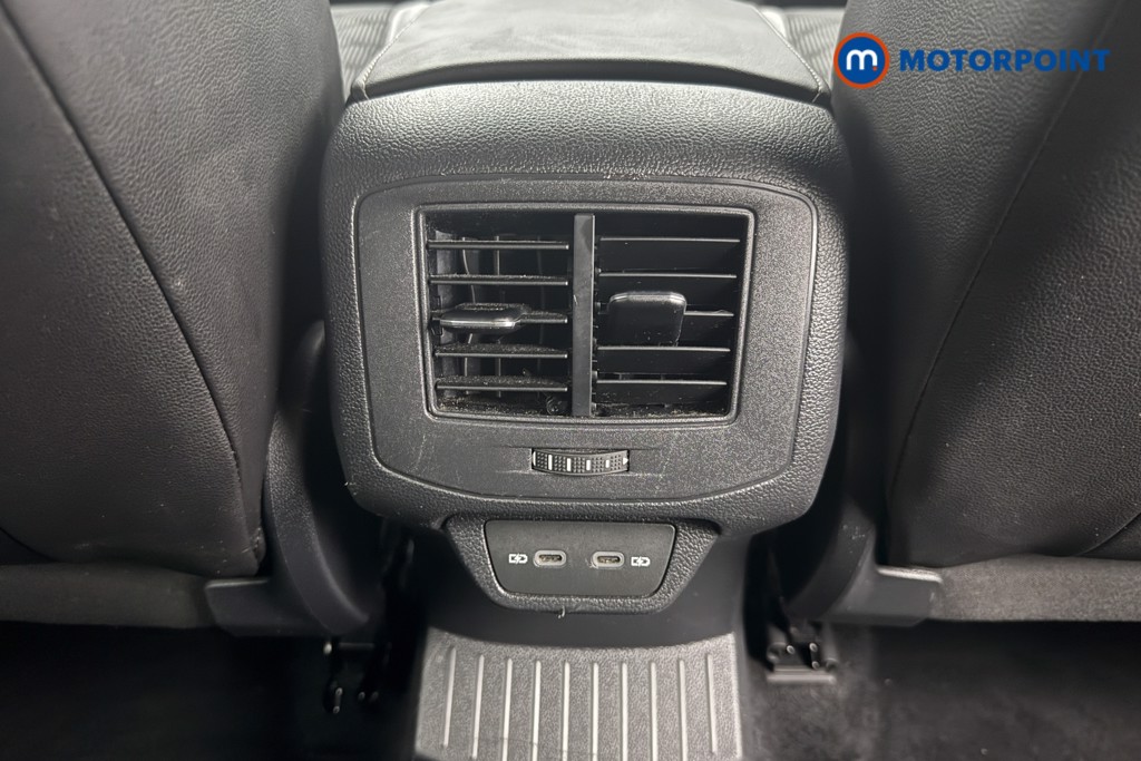 Volkswagen T-Roc R-Line Manual Petrol SUV - Stock Number (1654392) - 21st supplementary image