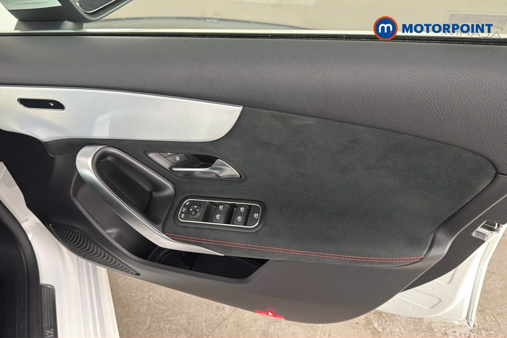 Mercedes-Benz A Class Amg Line Automatic Diesel Hatchback - Stock Number (1654557) - 19th supplementary image