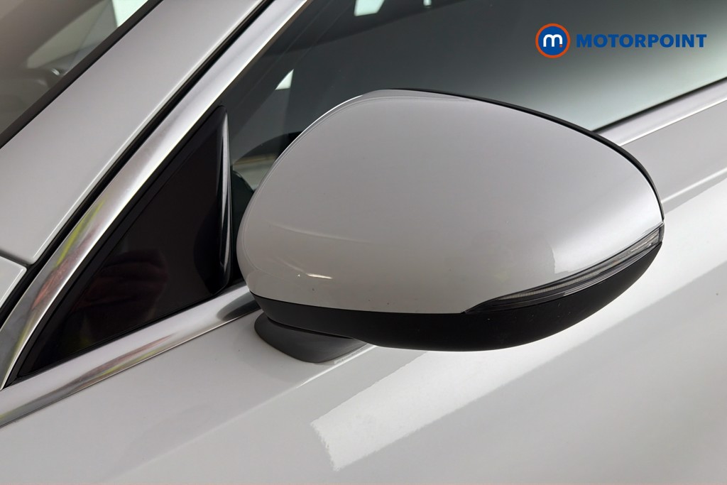 Mercedes-Benz A Class Amg Line Automatic Diesel Hatchback - Stock Number (1654557) - 43rd supplementary image