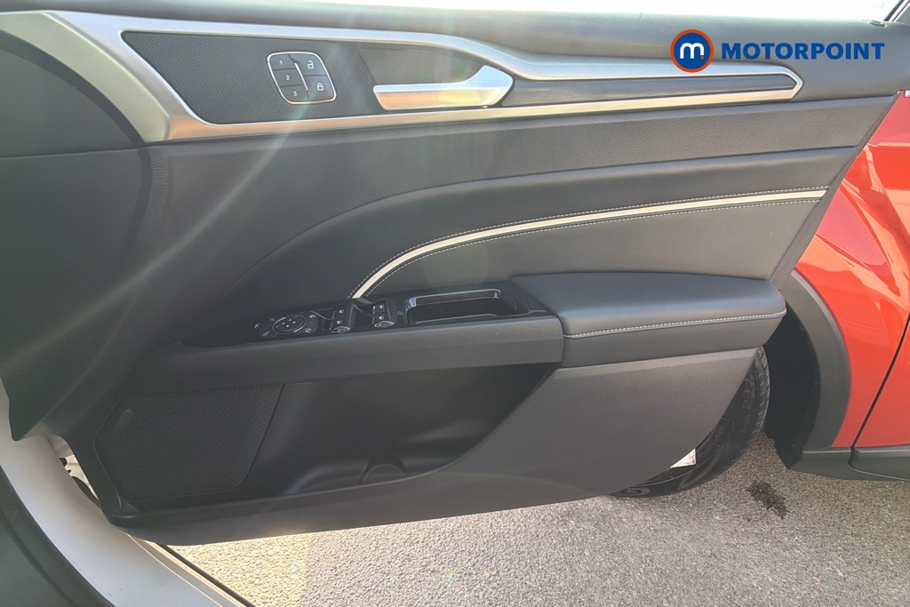 Ford Mondeo Vignale 2.0 Hybrid 5Dr Auto Automatic Petrol-Electric Hybrid Estate - Stock Number (1654820) - 19th supplementary image