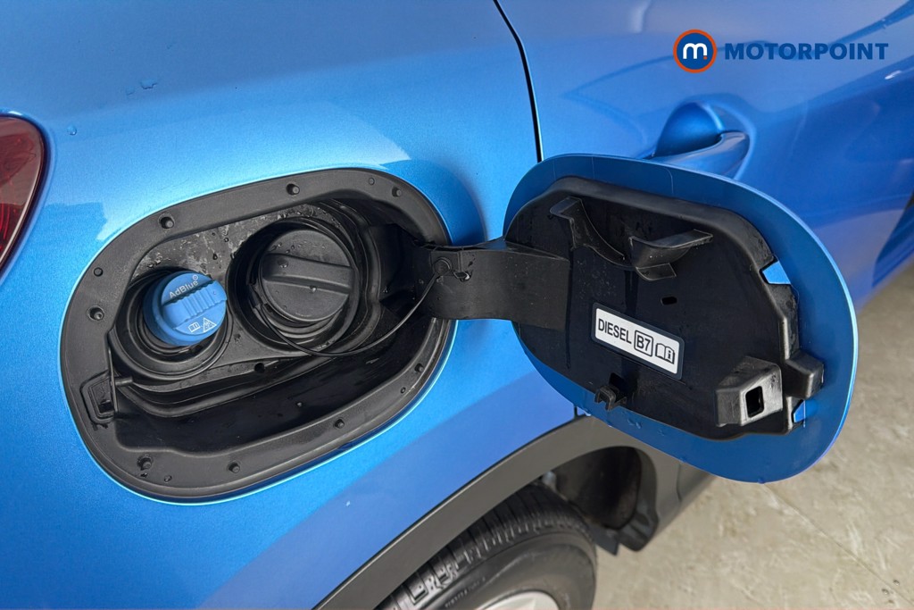 Nissan Qashqai Acenta Premium Manual Diesel SUV - Stock Number (1654916) - 41st supplementary image