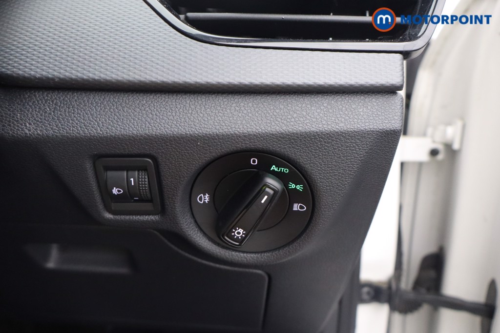 Skoda Kamiq SE Manual Petrol SUV - Stock Number (1654939) - 8th supplementary image