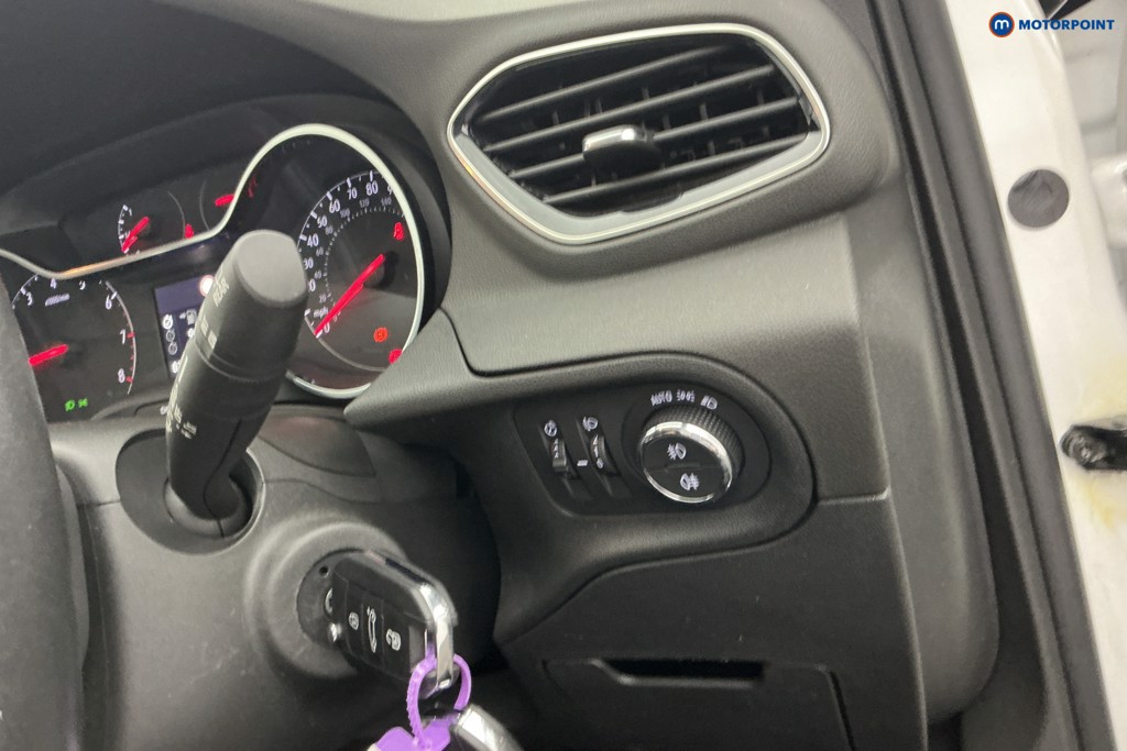 Vauxhall Grandland X Elite Nav Manual Petrol SUV - Stock Number (1655367) - 22nd supplementary image