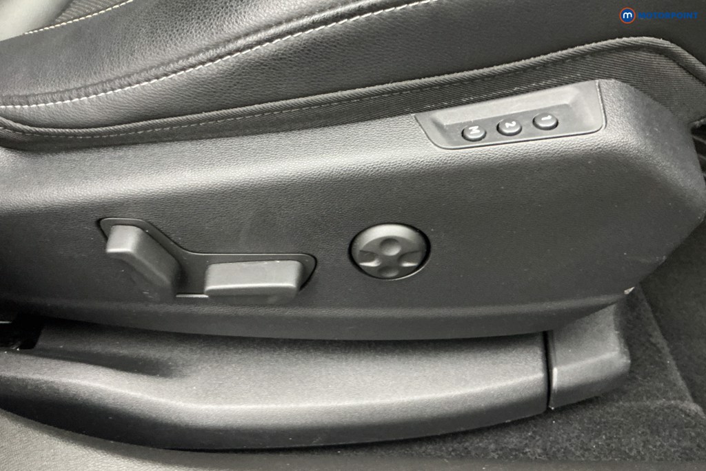 Vauxhall Grandland X Elite Nav Manual Petrol SUV - Stock Number (1655367) - 23rd supplementary image