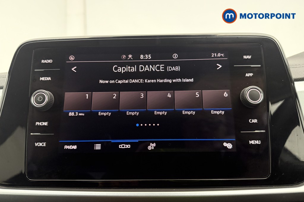 Volkswagen T-Roc Match Manual Petrol SUV - Stock Number (1655551) - 2nd supplementary image
