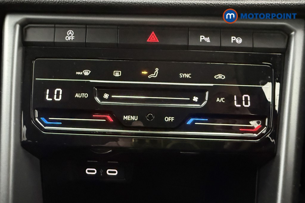 Volkswagen T-Roc Match Manual Petrol SUV - Stock Number (1655551) - 15th supplementary image
