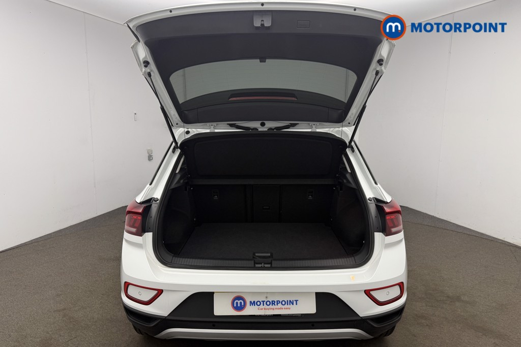 Volkswagen T-Roc Match Manual Petrol SUV - Stock Number (1655551) - 21st supplementary image