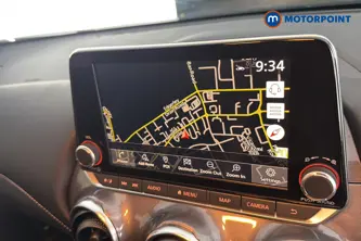 Nissan Juke N-Connecta Automatic Petrol SUV - Stock Number (1655885) - 9th supplementary image