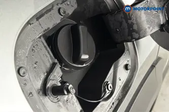 Nissan Juke N-Connecta Automatic Petrol SUV - Stock Number (1655885) - 41st supplementary image