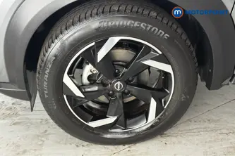 Nissan Juke N-Connecta Automatic Petrol SUV - Stock Number (1655885) - 44th supplementary image
