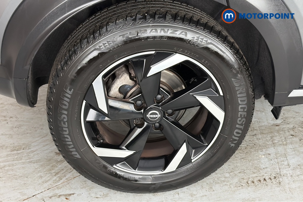 Nissan Juke N-Connecta Automatic Petrol SUV - Stock Number (1655885) - 46th supplementary image