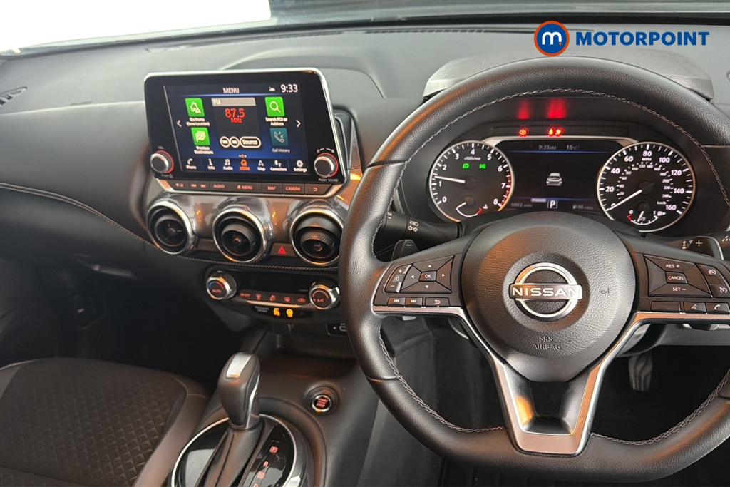 Nissan Juke N-Connecta Automatic Petrol SUV - Stock Number (1655885) - 1st supplementary image