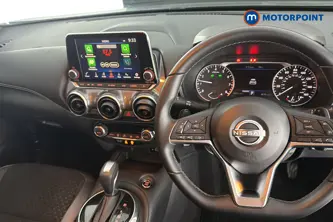 Nissan Juke N-Connecta Automatic Petrol SUV - Stock Number (1655885) - 1st supplementary image