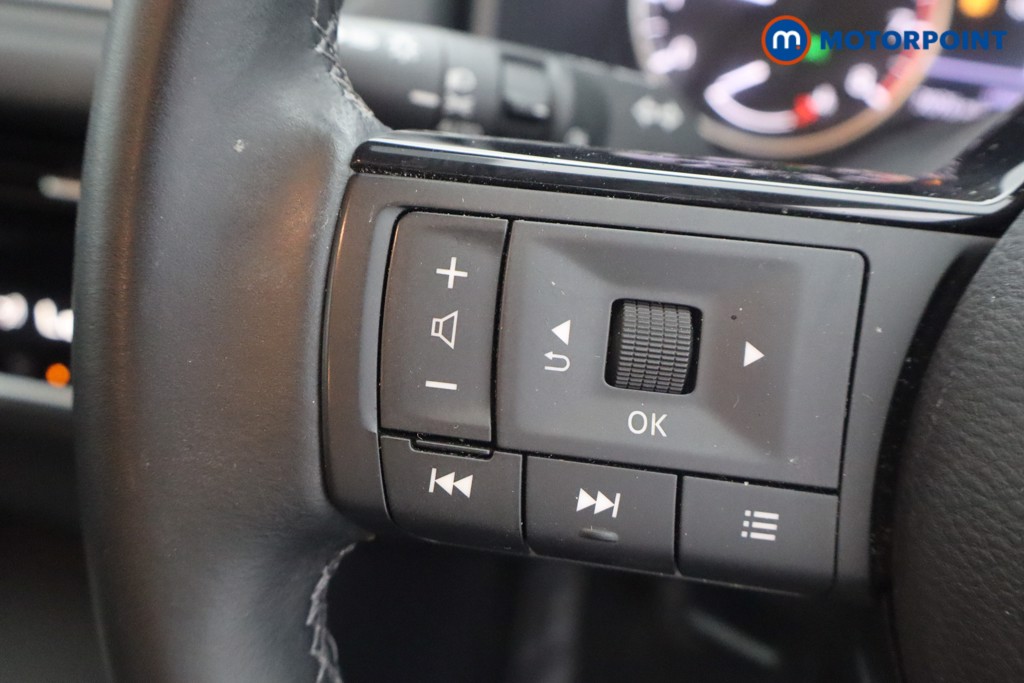 Nissan Qashqai Acenta Premium Manual Petrol SUV - Stock Number (1655923) - 6th supplementary image