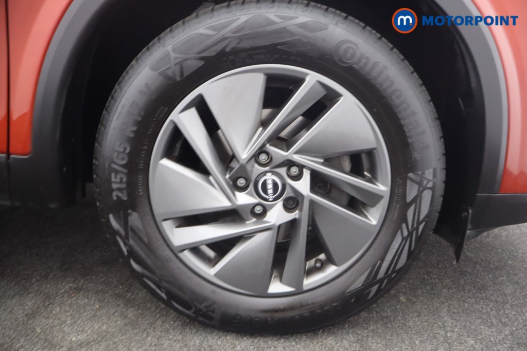 Nissan Qashqai Acenta Premium Manual Petrol SUV - Stock Number (1655923) - 15th supplementary image