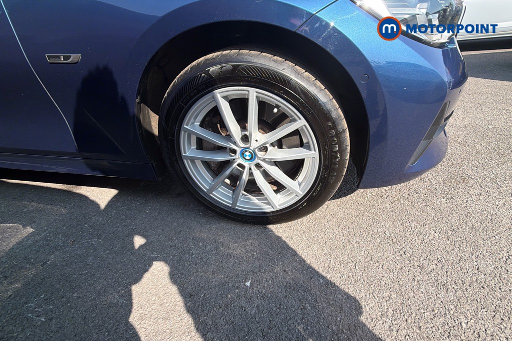BMW 3 Series Se Pro Automatic Petrol Plug-In Hybrid Estate - Stock Number (1656117) - 36th supplementary image