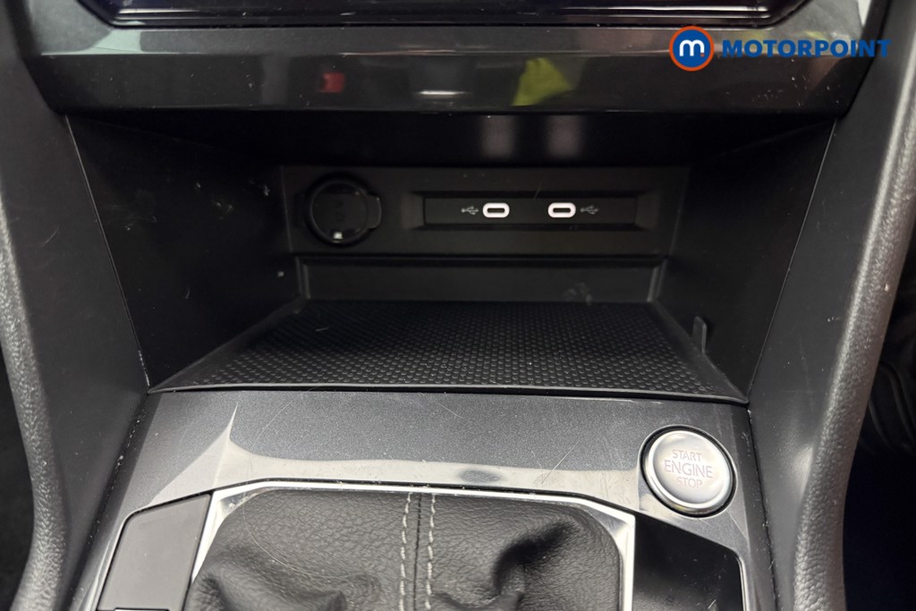 Volkswagen Tiguan R-Line Automatic Petrol SUV - Stock Number (1656178) - 14th supplementary image