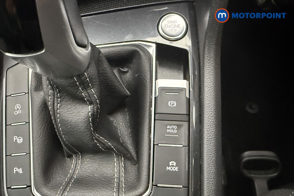 Volkswagen Tiguan R-Line Automatic Petrol SUV - Stock Number (1656178) - 16th supplementary image