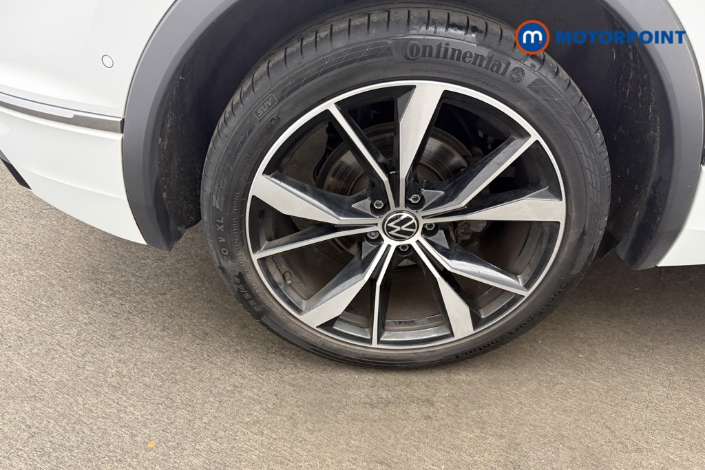 Volkswagen Tiguan R-Line Automatic Petrol SUV - Stock Number (1656178) - 24th supplementary image