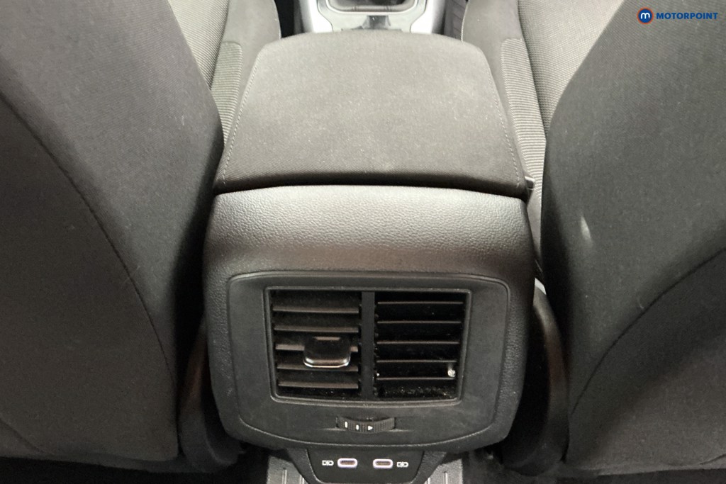 Volkswagen T-Roc Life Manual Petrol SUV - Stock Number (1656247) - 10th supplementary image