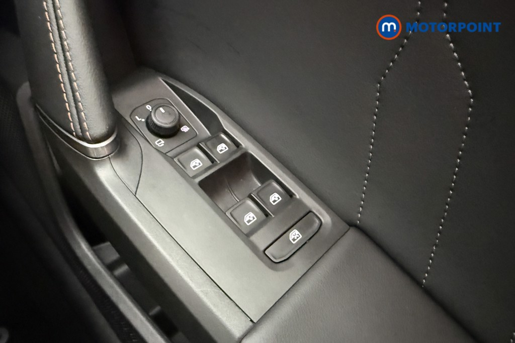 Cupra Formentor V2 Automatic Petrol Plug-In Hybrid SUV - Stock Number (1656367) - 17th supplementary image