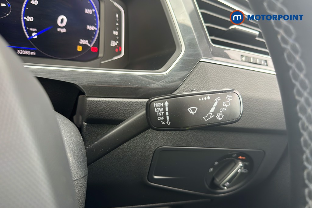 Volkswagen Tiguan R Automatic Petrol SUV - Stock Number (1657343) - 7th supplementary image
