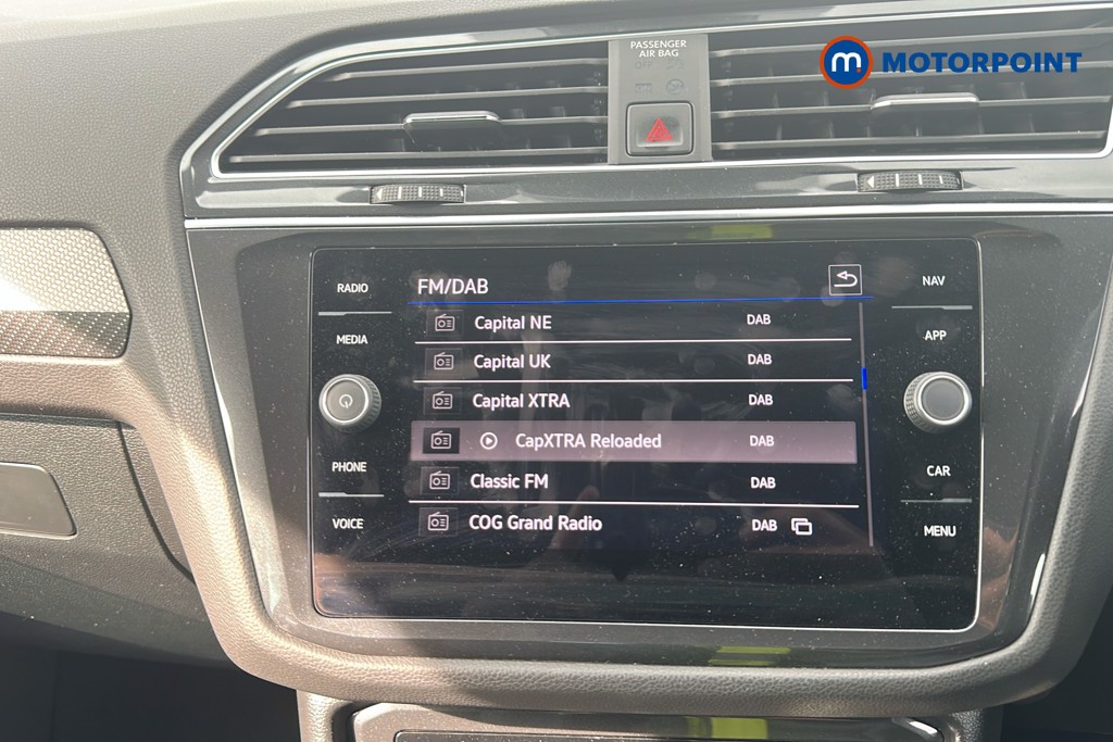 Volkswagen Tiguan R Automatic Petrol SUV - Stock Number (1657343) - 9th supplementary image
