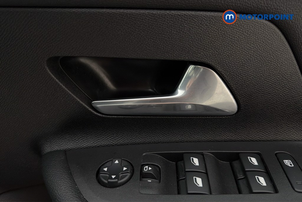 Vauxhall Mokka Ultimate Automatic Electric SUV - Stock Number (1657749) - 42nd supplementary image