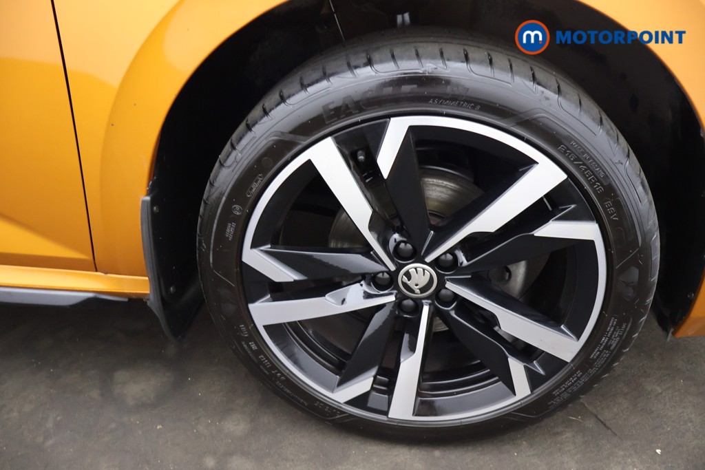 Skoda Kamiq Monte Carlo Edition Automatic Petrol SUV - Stock Number (1657938) - 15th supplementary image