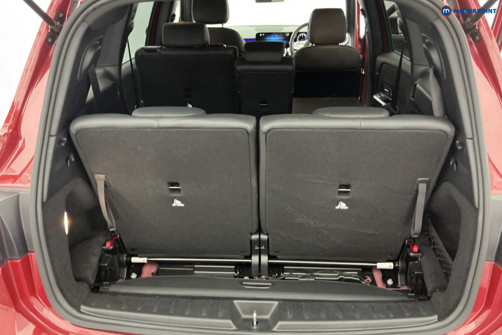 Mercedes-Benz GLB Amg Line Automatic Petrol SUV - Stock Number (1658148) - 3rd supplementary image