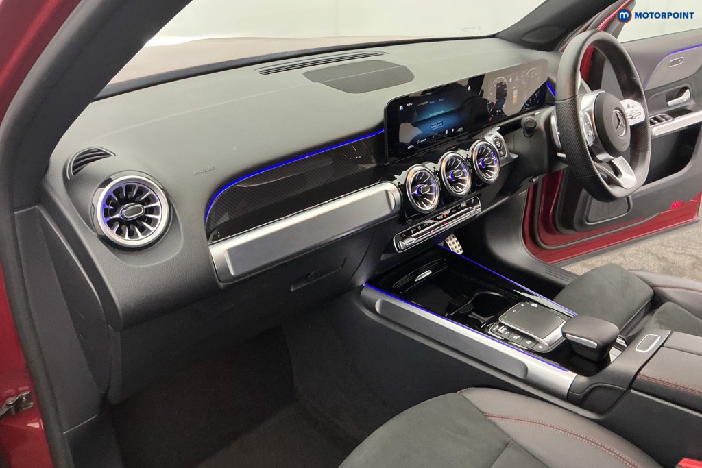 Mercedes-Benz GLB Amg Line Automatic Petrol SUV - Stock Number (1658148) - 9th supplementary image