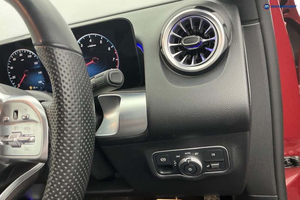 Mercedes-Benz GLB Amg Line Automatic Petrol SUV - Stock Number (1658148) - 21st supplementary image