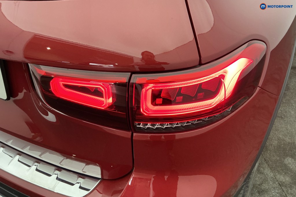 Mercedes-Benz GLB Amg Line Automatic Petrol SUV - Stock Number (1658148) - 30th supplementary image