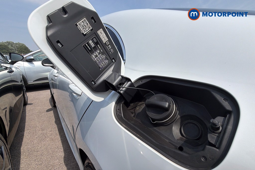 Mercedes-Benz CLA Amg Line Automatic Petrol Coupe - Stock Number (1658349) - 41st supplementary image
