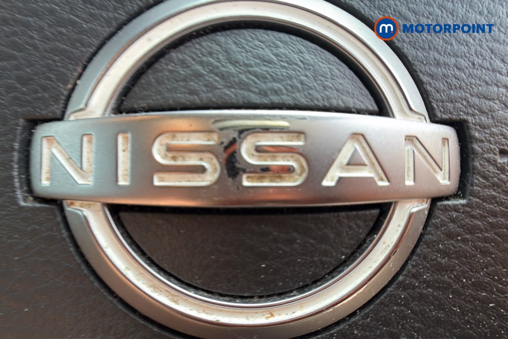 Nissan Qashqai N-Connecta Automatic Petrol-Electric Hybrid SUV - Stock Number (1658479) - 5th supplementary image