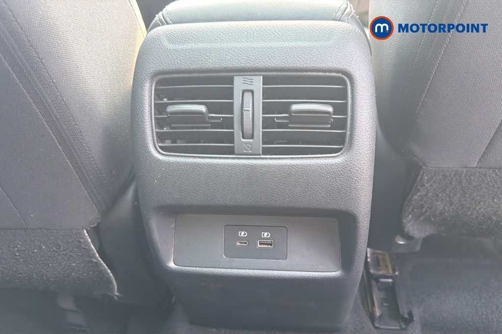 Nissan Qashqai N-Connecta Automatic Petrol-Electric Hybrid SUV - Stock Number (1658479) - 30th supplementary image