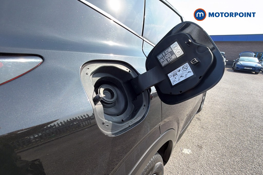 Nissan Qashqai N-Connecta Automatic Petrol-Electric Hybrid SUV - Stock Number (1658479) - 41st supplementary image