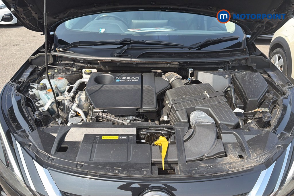 Nissan Qashqai N-Connecta Automatic Petrol-Electric Hybrid SUV - Stock Number (1658479) - 51st supplementary image