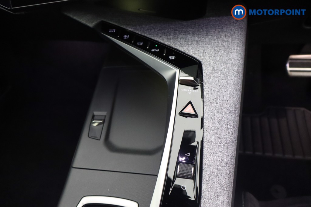 Peugeot 3008 GT Automatic Petrol SUV - Stock Number (1658538) - 4th supplementary image
