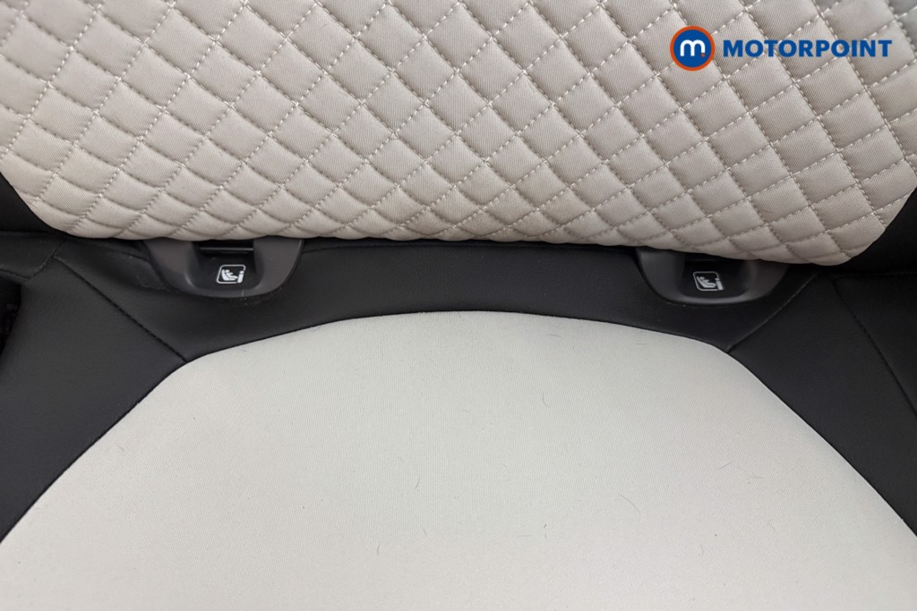 Fiat 500 Dolcevita Manual Petrol Hatchback - Stock Number (1658562) - 11th supplementary image