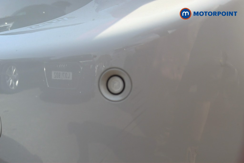 Mini Hatchback Cooper Classic Manual Petrol Hatchback - Stock Number (1658578) - 40th supplementary image