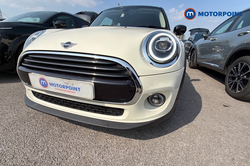 Mini Hatchback Cooper Classic Manual Petrol Hatchback - Stock Number (1658578) - 44th supplementary image