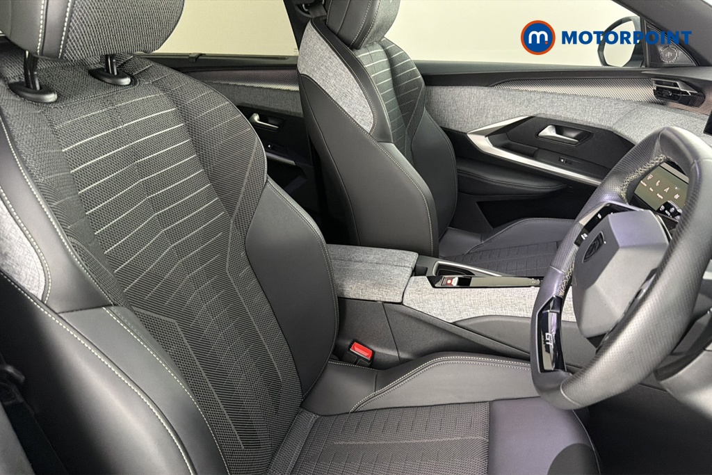 Peugeot 5008 GT Automatic Electric SUV - Stock Number (1658793) - 22nd supplementary image