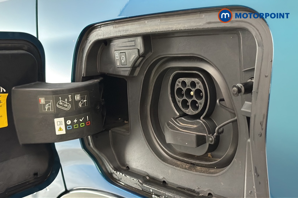 Peugeot 5008 GT Automatic Electric SUV - Stock Number (1658793) - 41st supplementary image